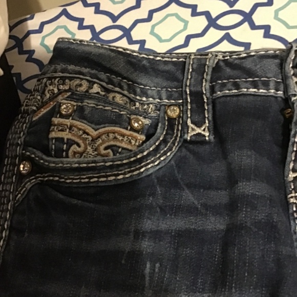 🔥SALE! ROCK REVIVAL, NWOT, see pic, rise=9; inseam=29, 🔥🔥 - Picture 10 of 11